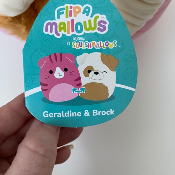 8” Geraldine “CAT” & Brock “DOG” Flipamallows Squishmallows NWT - Picture 9 of 10